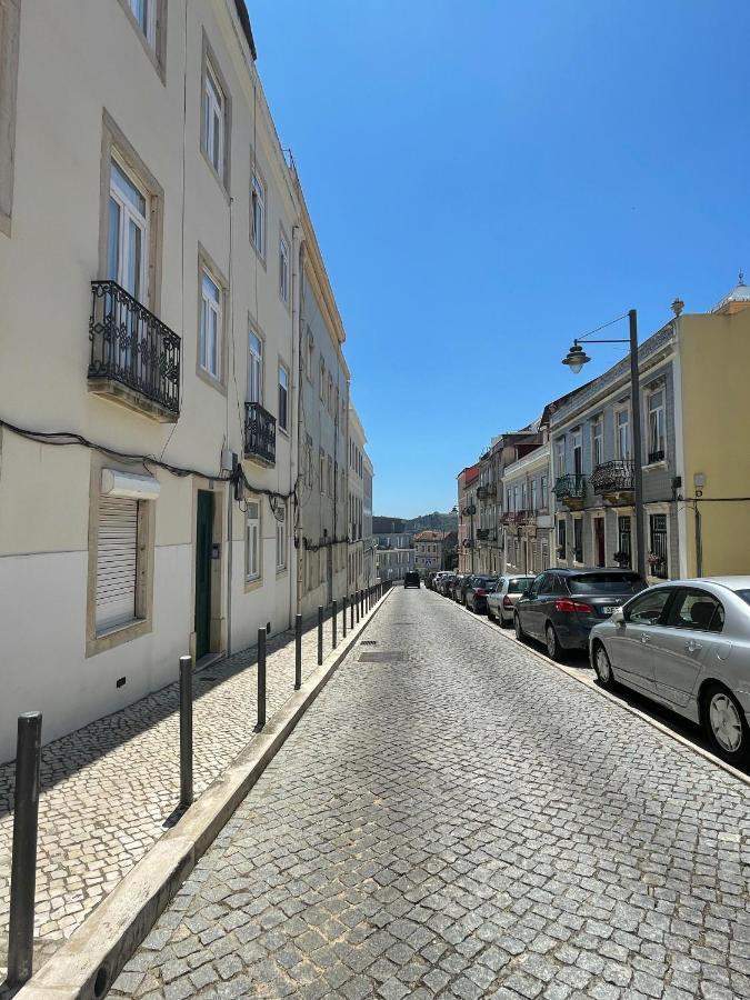 Belem Place - Free Parking Area Lisbona Esterno foto